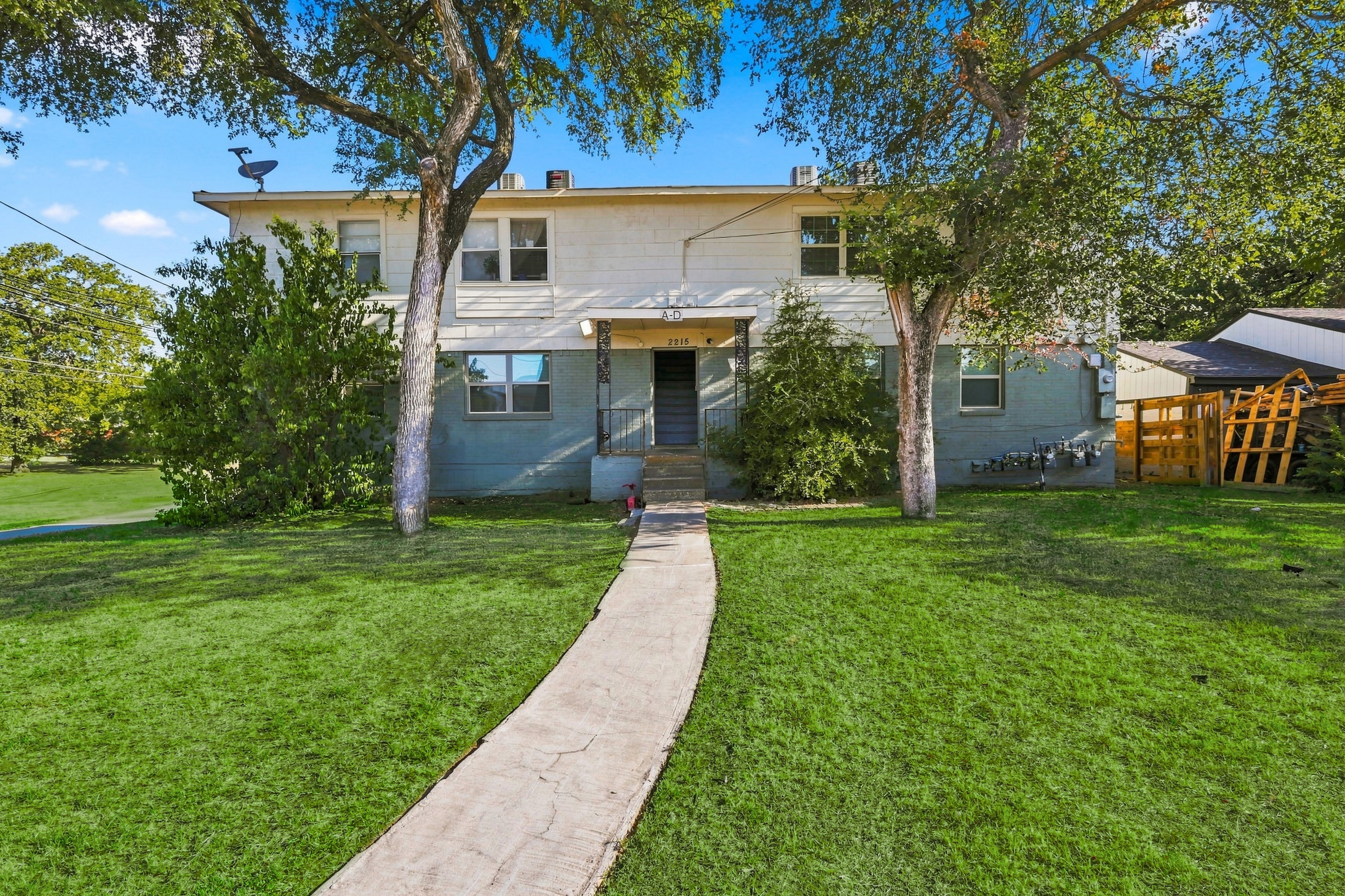 2215 Riverview Drive - A