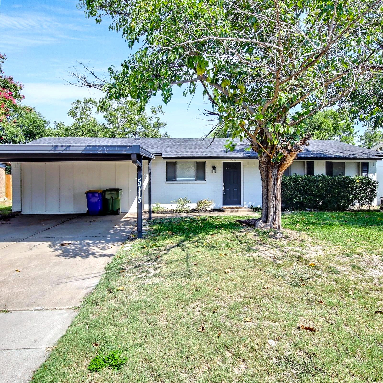 5713 Bowling Drive