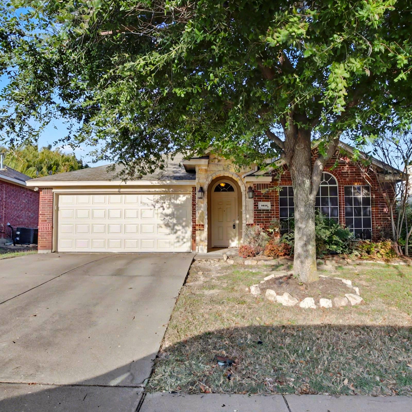 6164 Texas Shiner Drive