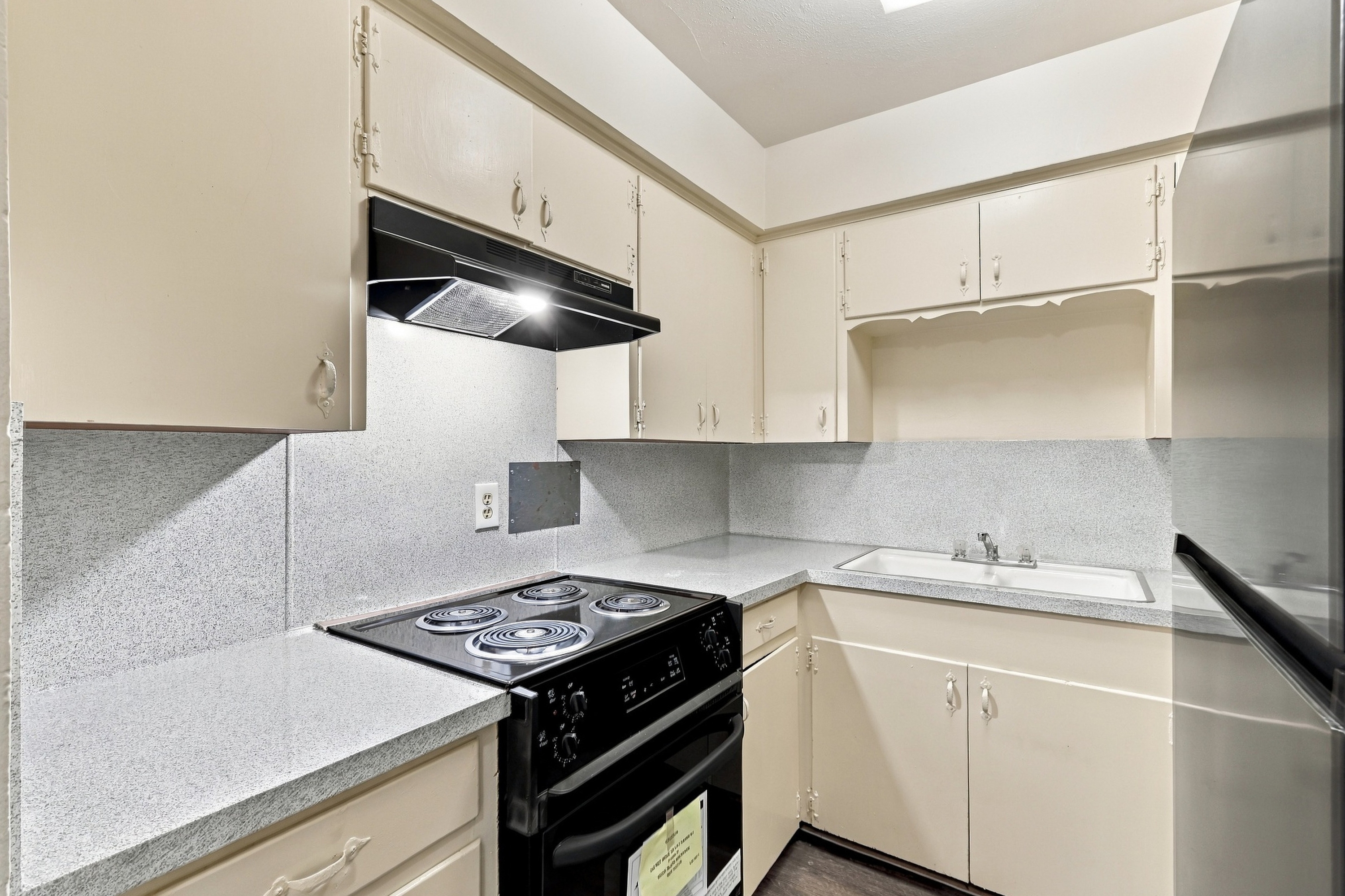 411 East Polk Street - 8