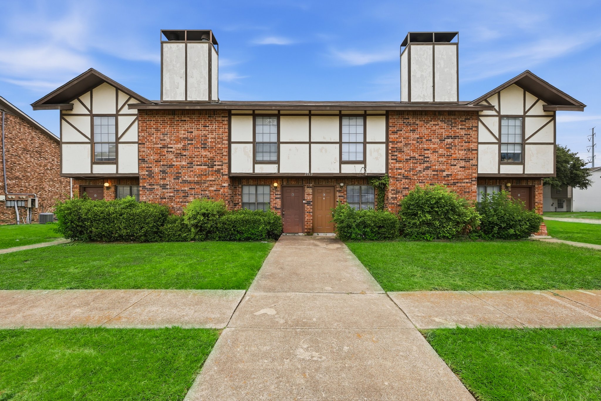 2713 Wimbledon Court - A