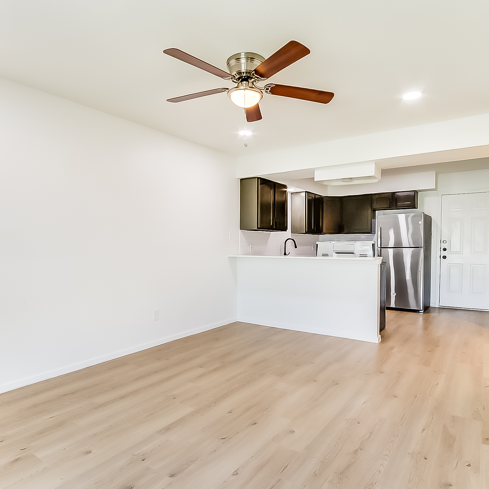 408 Noble Avenue - C