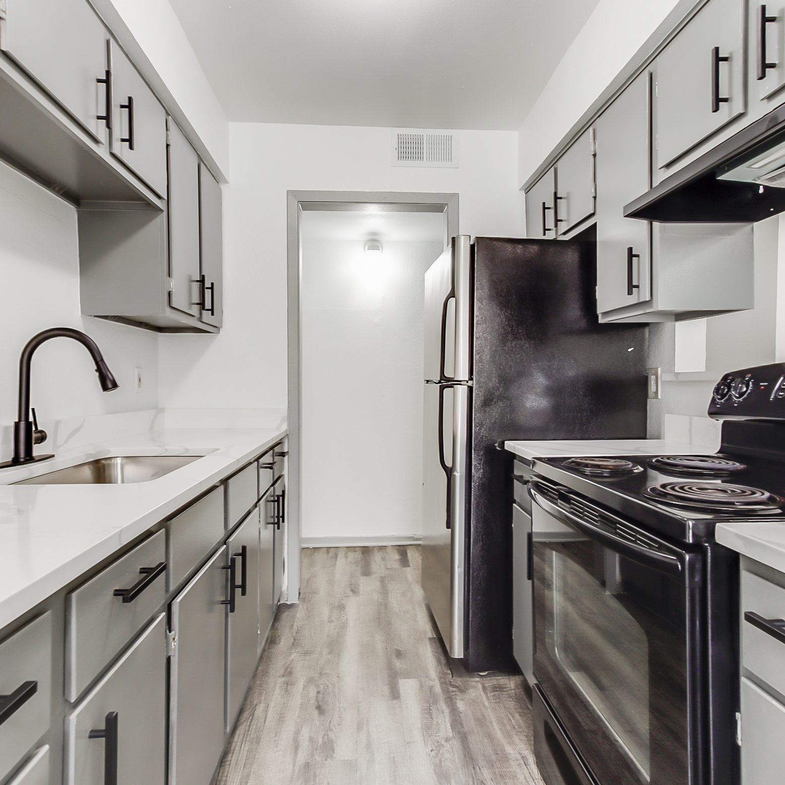 912 Isbell Road - D