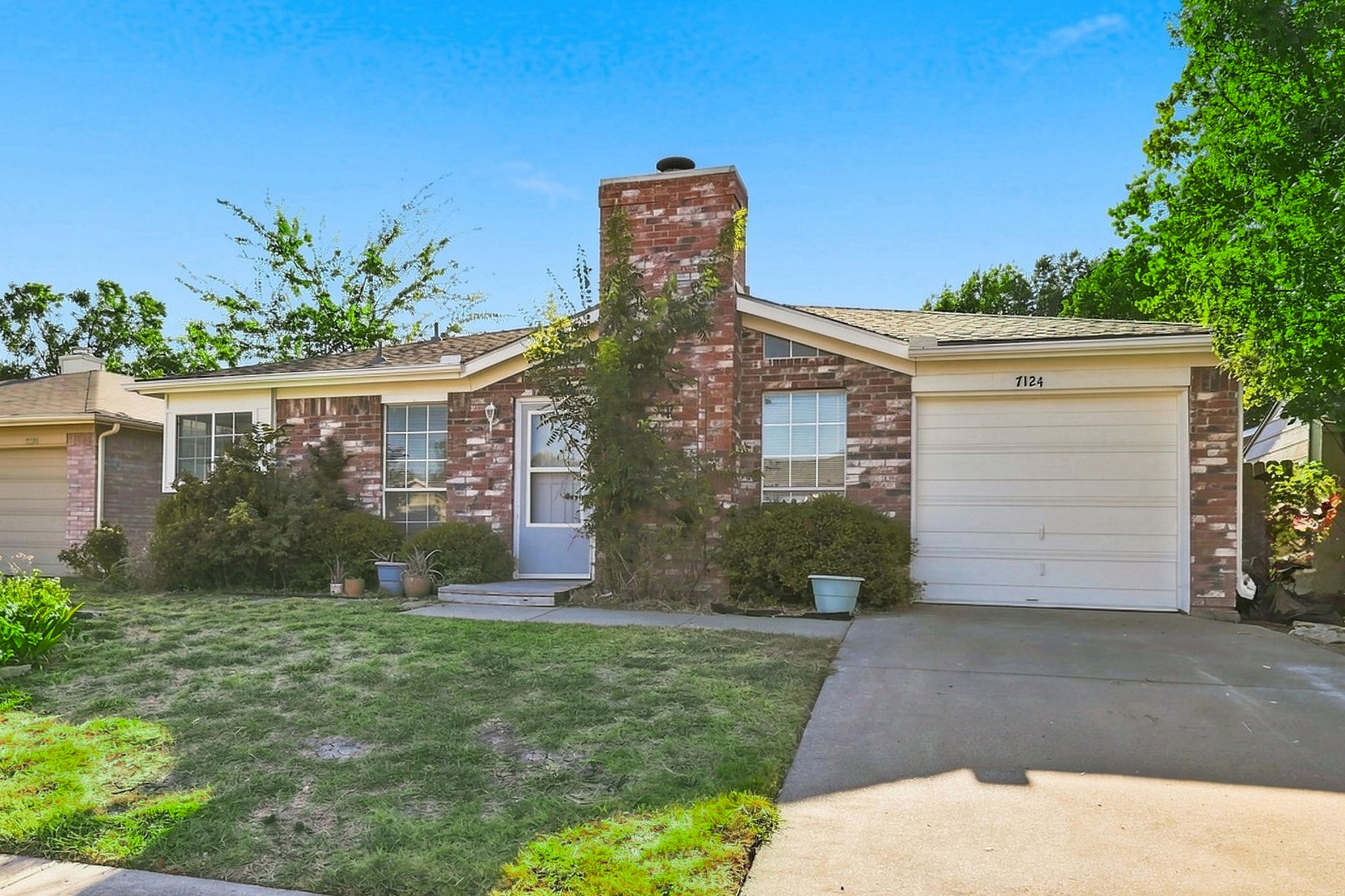 7124 Wagonwheel Road