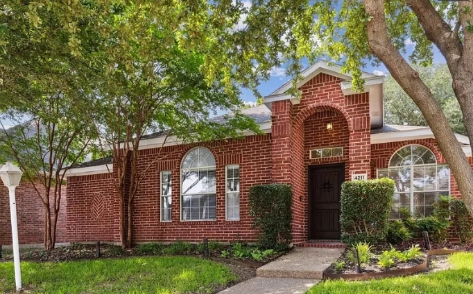 4211 Briarbend Road